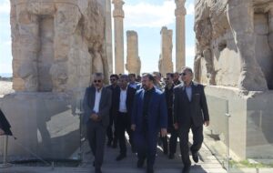 استاندار فارس: حریم پاسارگاد بازنگری می‌شود