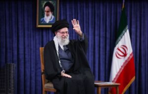 امام خامنه‌ای؛ جان مردم ایران و آزادی‌خواهان دنیا