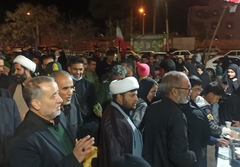 ایران یکپارچه در سوگ و بیعت: خروش خراسان جنوبی در شب پانزدهم اخبار استان خراسان جنوبی , شهید امام خامنه ای (ره) , شهید ,