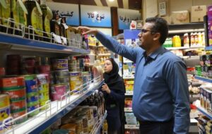 بازار همدان در آرامش کامل است/50 نانوایی تا ساعت 22 پخت می‌کنند