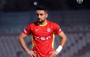 بازیکن تیم فوتبال فولاد: حمله به زیرساخت‌ها نشان از درماندگی دشمن است