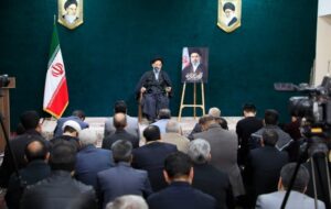 بیعت اصناف بیرجند با رهبر معظم انقلاب؛ بازار پشتیبان ولایت است