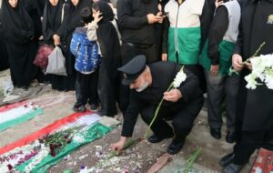 تجدید پیمان خادمان رضوی با شهدای البرز در امامزاده محمد (ع)