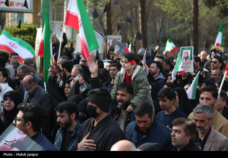 تشییع شهدای جنگ رمضان در اصفهان؛شکوه مقاومت و وفاداری