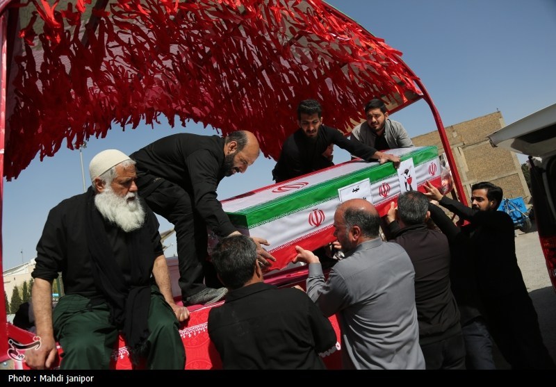 تشییع شهدای جنگ رمضان در اصفهان؛شکوه مقاومت و وفاداری
