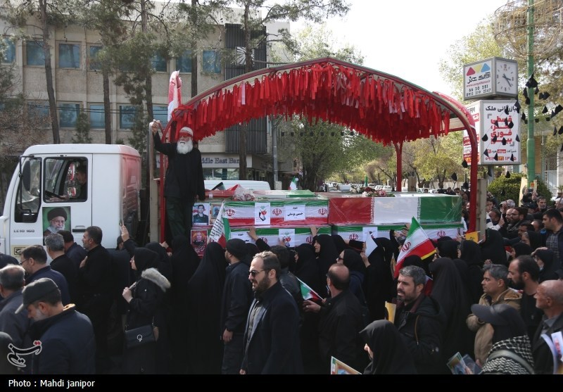 تشییع شهدای جنگ رمضان در اصفهان؛شکوه مقاومت و وفاداری