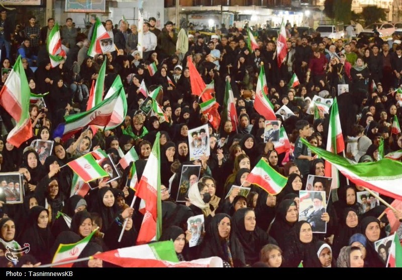 حضور پرشور مردم کهگیلویه در دفاع از انقلاب + تصاویر اخبار کهگیلویه , شهید امام خامنه ای (ره) ,