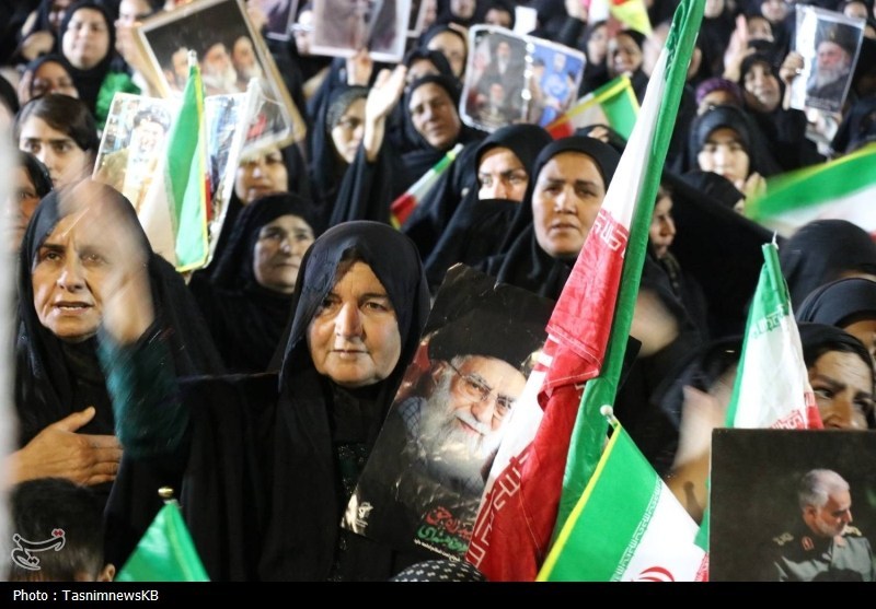 حضور پرشور مردم کهگیلویه در دفاع از انقلاب + تصاویر اخبار کهگیلویه , شهید امام خامنه ای (ره) ,