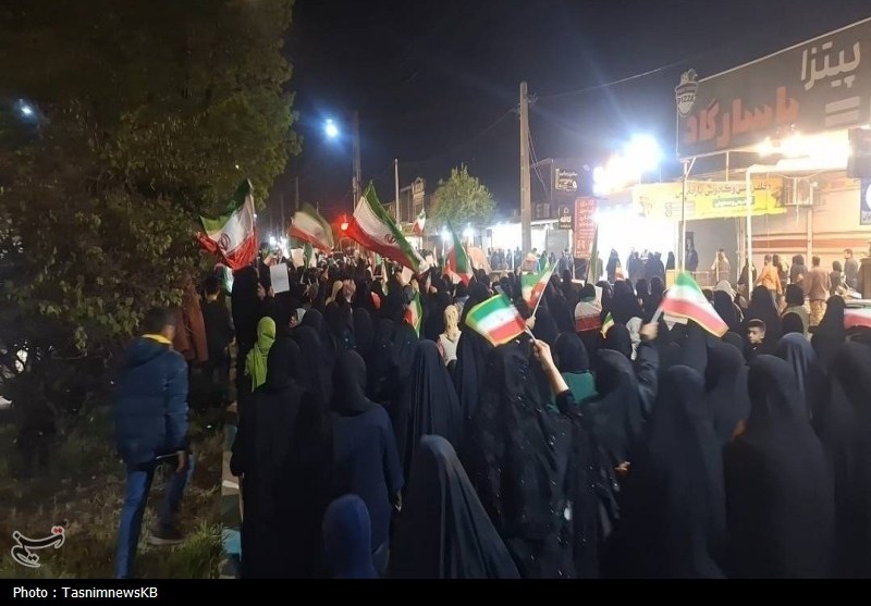 حضور پرشور مردم کهگیلویه در دفاع از انقلاب + تصاویر اخبار کهگیلویه , شهید امام خامنه ای (ره) ,