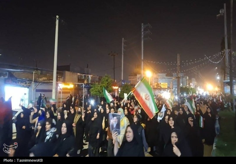 حضور پرشور مردم کهگیلویه در دفاع از انقلاب + تصاویر اخبار کهگیلویه , شهید امام خامنه ای (ره) ,