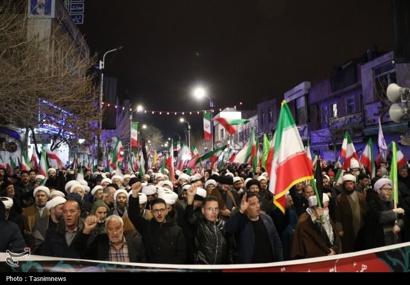 خروش روحانیون زنجان در اعلام خون‌خواهی امام شهید امت