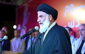 خون کودک شهید بهبهان سند جنایت نظام سلطه است