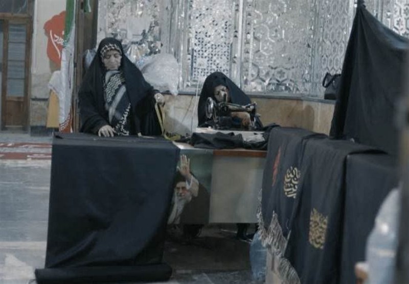 دوخت 8 هزار پرچم در خراسان جنوبی برای یاد رهبر شهید+ تصویر رهبر انقلاب , شهید , اخبار استان خراسان جنوبی ,