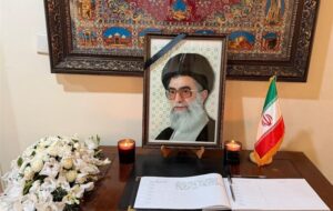 «ذوالفنون کم‌نظیر»؛ تحلیل شخصیت علمی و چندوجهی رهبر شهید انقلاب