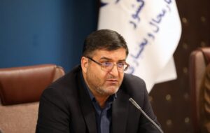 رهبر شهید  کشتی انقلاب را از میان طوفان‌های سهمگین عبور داد