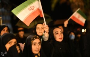 روایت آیت‌الله طاهری از تلاش دشمن برای برگزار نشدن جلسات خبرگان