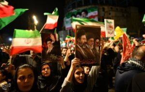 روایت شب بیست و ششم حماسه مردم گرگان/خیابان‌ها خط مقدم دفاع میهنی