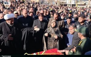 سوگ یک استان با تشییع شهدا/ وقتی شهادت به حنجره می‌رسد+ تصاویر