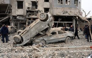 شهادت 8 نفر در حمله دشمن آمریکایی ـ صهیونی‌ به دادگستری لارستان