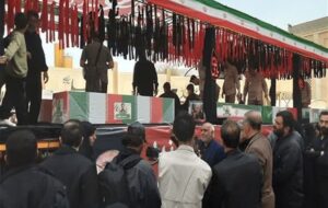 شیراز در بدرقه شهدای سومین جنگ رمضان به پا خاست