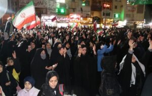 طنین الهی العفو در آسمان غرب استان تهران +تصویر