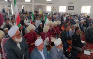 عالم اهل سنت: مقابله با دشمن متجاوز تکلیف قطعی است