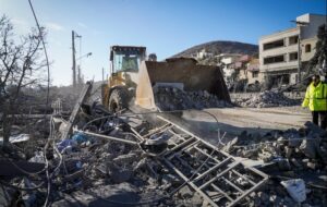 فارس میزبان خبرنگاران بین‌المللی/ روایت میدانی از تهاجم دشمن