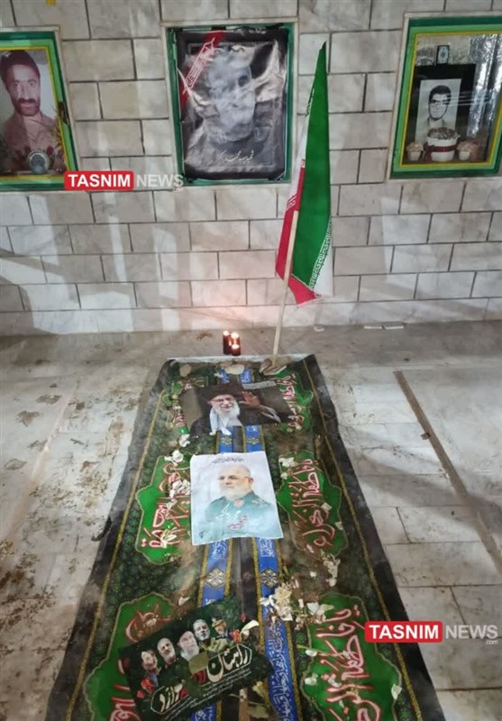 مزار سپهبد شهید پاکپور زیارتگاه عاشقان در دهسد خنداب+عکس اخبار استان مرکزی , سپاه پاسداران انقلاب اسلامی , جنگ آمریکا و رژیم صهیونیستی علیه ایران , شهید ,