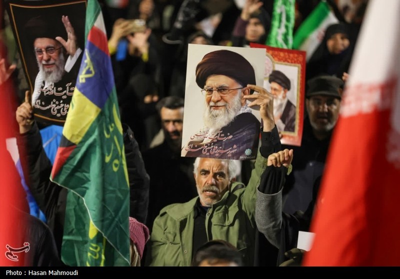 میدان ساعت زیر پرچم وفاداری به قائد شهید امام خامنهای شهید امام خامنه ای (ره) , شهید , اخبار تبریز , آذربایجان شرقی , اخبار استان آذربایجان شرقی ,