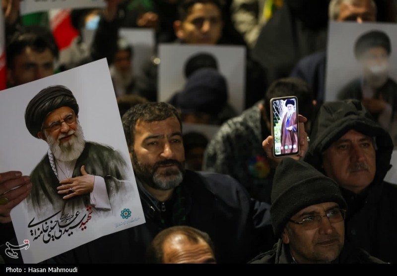 میدان ساعت زیر پرچم وفاداری به قائد شهید امام خامنهای شهید امام خامنه ای (ره) , شهید , اخبار تبریز , آذربایجان شرقی , اخبار استان آذربایجان شرقی ,