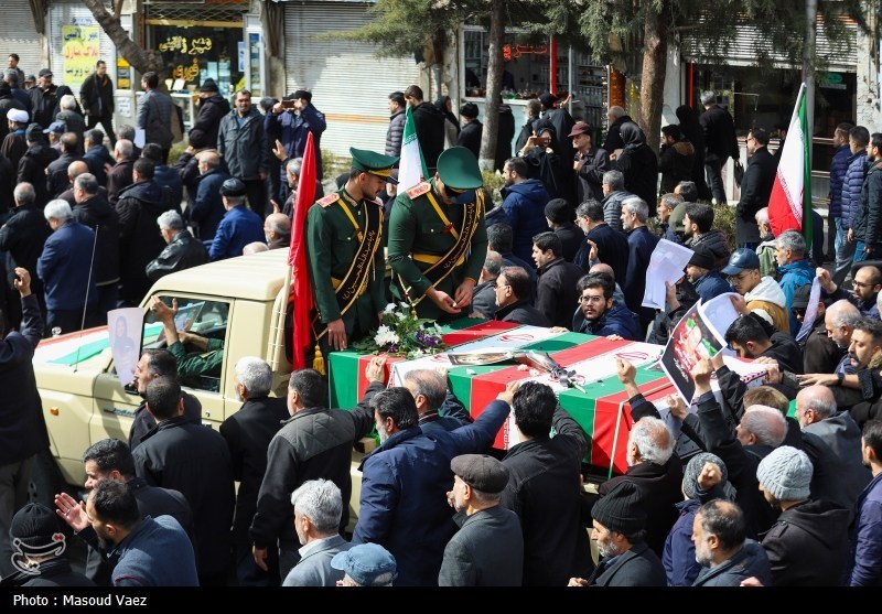 وداع اشکبار تبریز با سه «شهید رمضان»؛ لالهها به آغوش خاک بازگشتند+عکس جنگ , شهید , شهادت , اخبار استان آذربایجان شرقی , آذربایجان شرقی ,