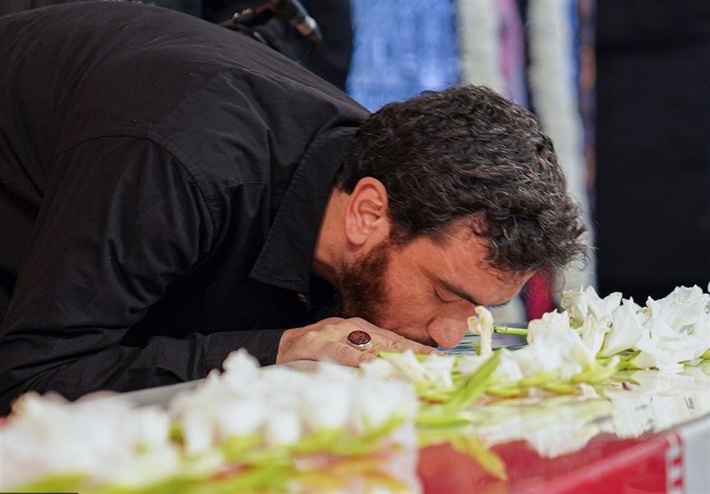 وداع باشکوه با پیکر سرلشکر شهید محمد شیرازی در حرم رضوی + تصاویر