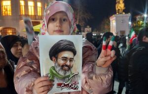 وقتی لشکر کاپشن‌ صورتی پرچم خونخواهی را بلند می‌کند