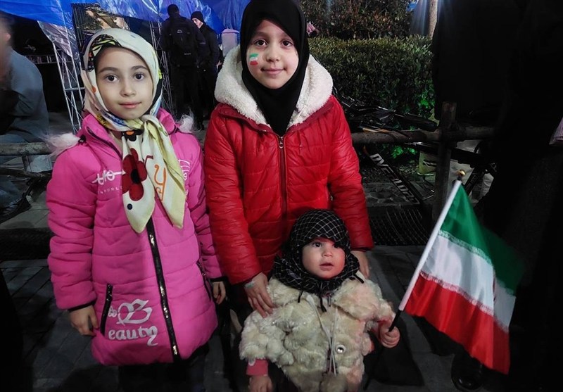 وقتی لشکر کاپشن‌ صورتی پرچم خونخواهی را بلند می‌کند