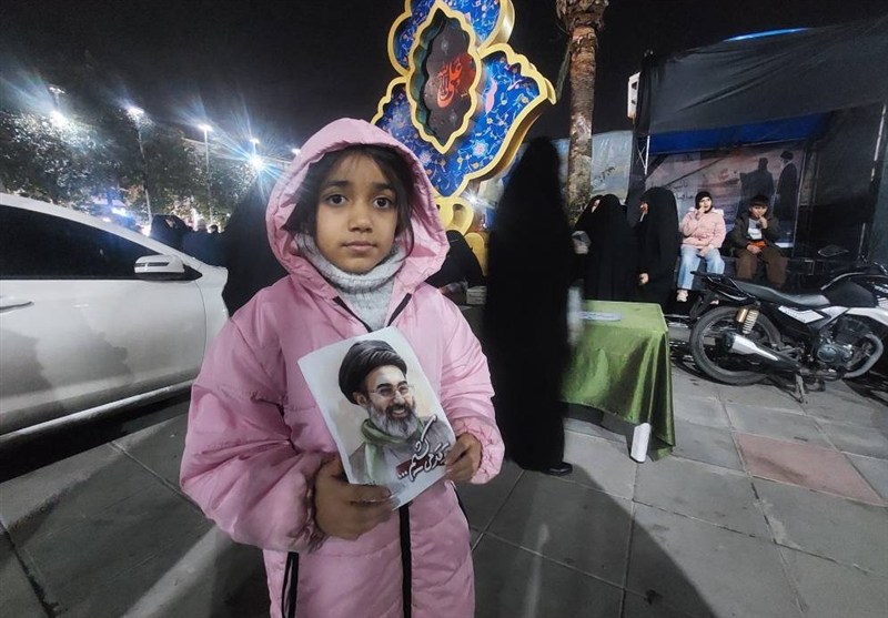 وقتی لشکر کاپشن‌ صورتی پرچم خونخواهی را بلند می‌کند