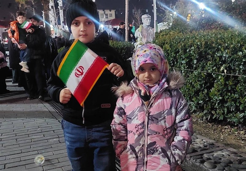 وقتی لشکر کاپشن‌ صورتی پرچم خونخواهی را بلند می‌کند