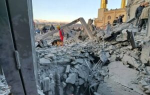 50 هزار جلد کتاب در حمله دشمن آمریکایی-صهیونی خاکستر شد