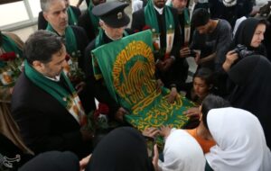 آغاز آیین‌های معنوی «زیر سایه خورشید» در پایتخت مقاومت