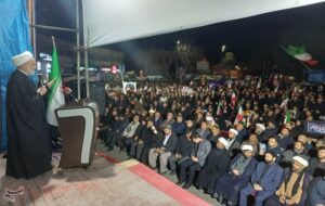 آمریکا سیلی سختی از ایران خورد/پهلوی خائن به ملت است