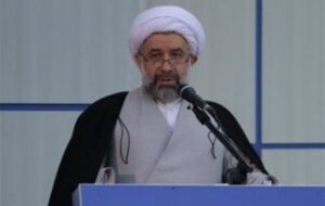 انسجام و حضور مردم مهم‌ترین عامل خنثی‌سازی توطئه‌های دشمنان است