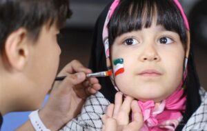 ایستادگی عاشقانه مازنی‌ها در سنگر خیابان