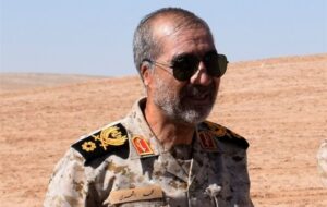 ایستادگی مردم در برابر استکبار، نماد وفاداری به ارزش‌هاست