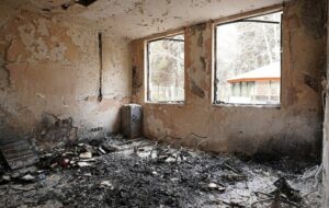 بازسازی واحدهای تخریب شده از جنگ در دستور کار دولت قرار دارد