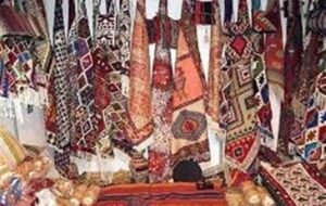 برپایی نمایشگاه صنایع دستی و سوغات اقوام ایرانی در بوستان مادر کرمان