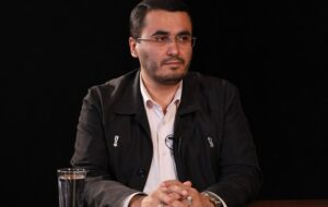 تداوم حضور در خیابان رمز پیروزی در جنگ شناختی دشمن است