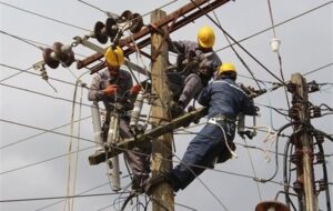 خسارت 126 میلیاردی حملات آمریکایی ـ صهیونی به شبکه برق لرستان