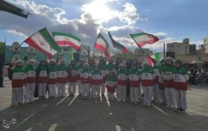 دخترانه‌هایی از جنس دلتنگی پدر شهید و بغض‌های ناتمام میناب