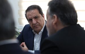 سرمایه‌گذاران با رغبت در ایلام سرمایه‌گذاری کنند