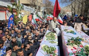 سپیدان در سوگ قهرمانان وطن + تصاویر