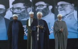 شیعه و سنی دوشادوش هم در دفاع از ایران سرافراز مقاومت می‌کنند